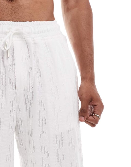 Sixth June koordinerade texturerade shorts i vitt - Image 3