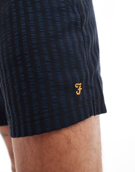 Farah strukturvävd seersucker shorts i marinblå - Image 2