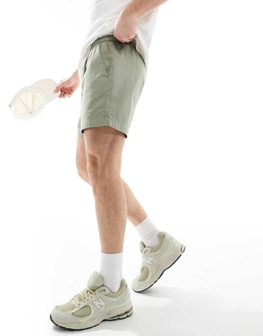 ASOS DESIGN chinoshorts i salviagrön - Image 4