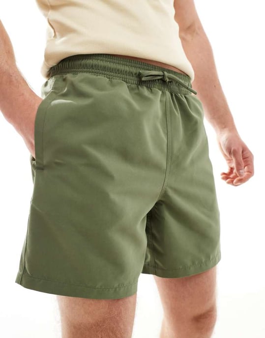 Chelsea Peers klädestvätt badshorts i khaki - Image 1