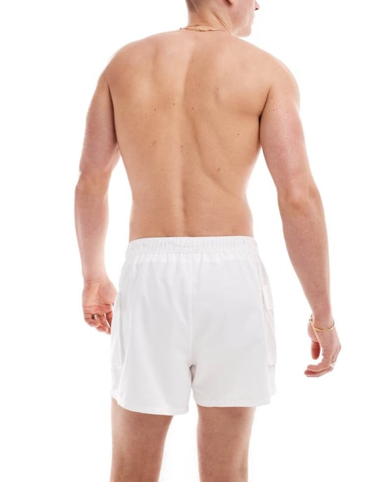 ASOS DESIGN badbyxor i kort längd med cargo-ficka i grått - Image 2