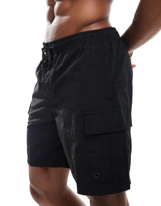 Jack & Jones cargobadshorts i svart - Image 3