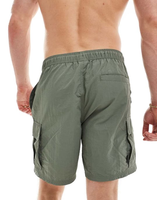 Jack & Jones cargobadshorts i khaki - Image 4