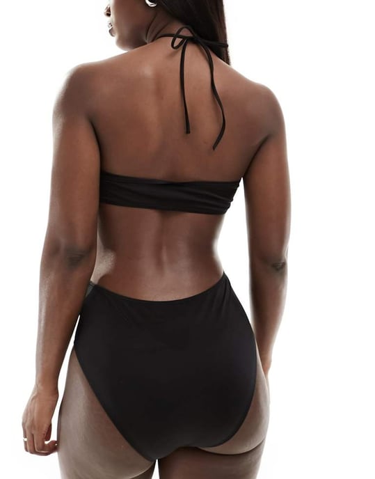 Monki bandeau-bikini med halterneck och utskärningar i svart - Image 3