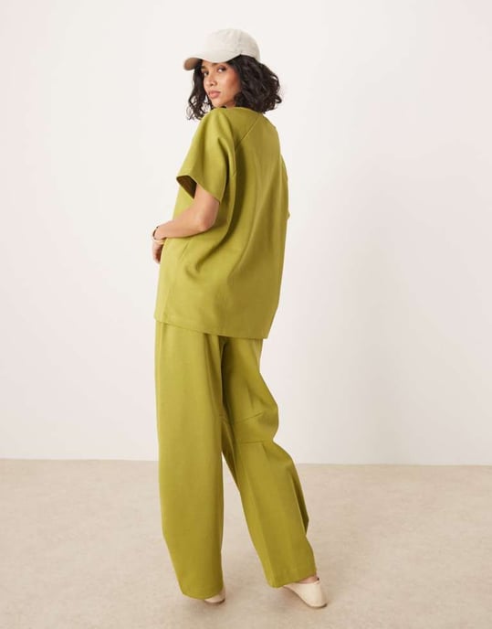 ASOS DESIGN interlock barrel leg jogger co-ord in khaki - Image 4