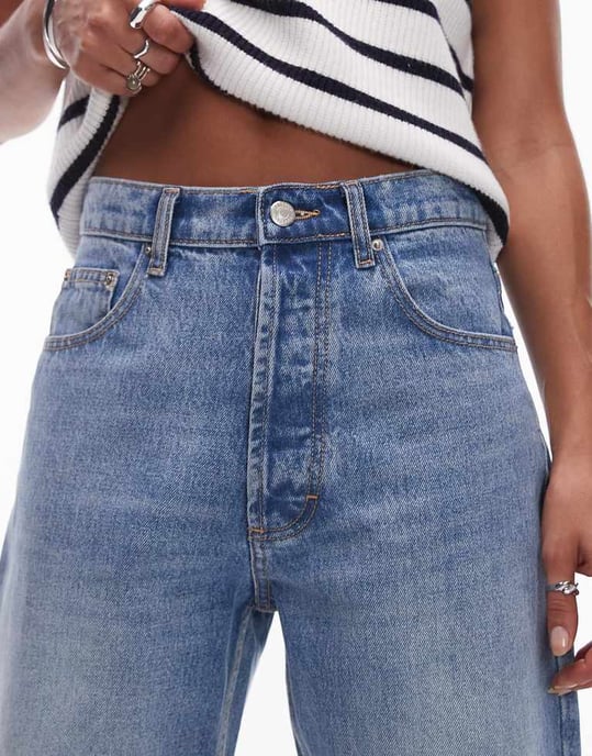 Topshop Petite Kort high rise straight jean in bleach - Image 4