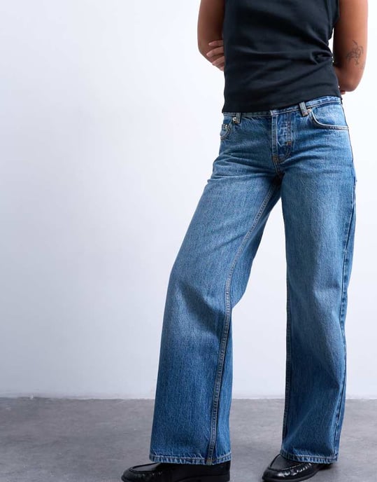 Topshop Petite Ember low rise straight leg jean in vintage blue - Image 2