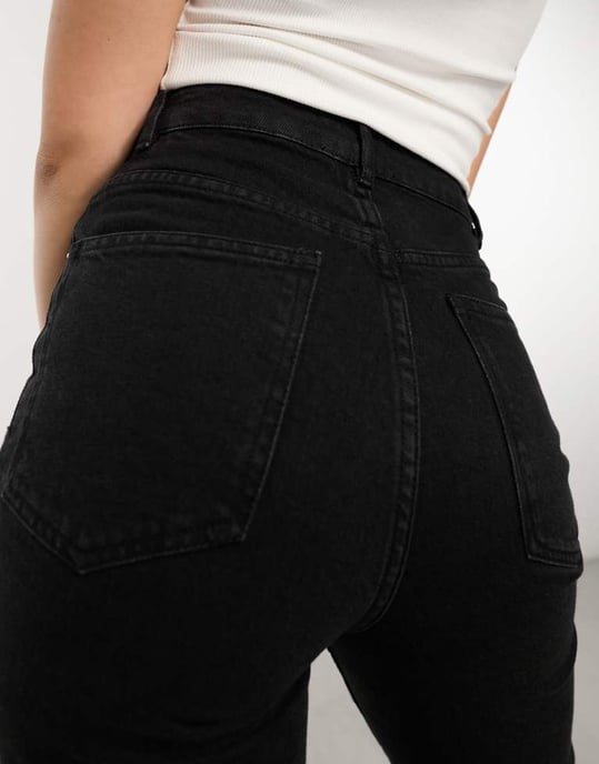 ASOS DESIGN cropped comfort stretch straight leg jeans in black - Image 4