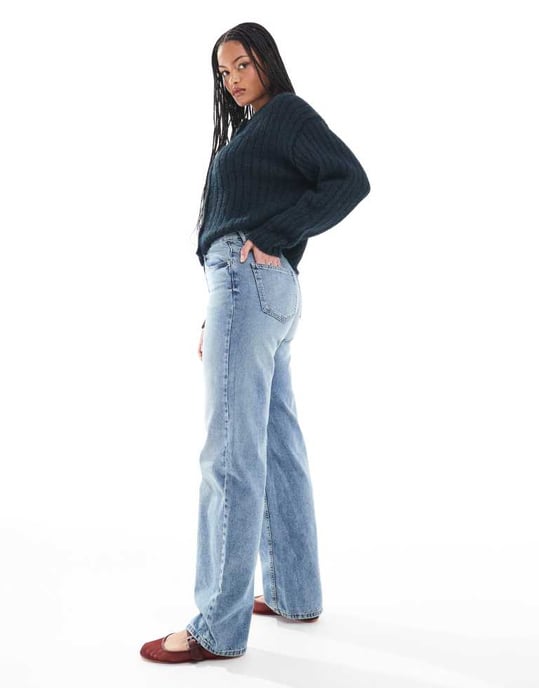ONLY Tall Ella mid waist straight fit jeans in mid blue - Image 3