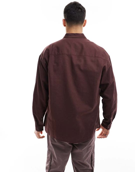 ASOS DESIGN 90-tals oversized linneblandad skjorta med fyrkantig krage i brunt - Image 3
