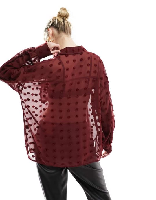 ASOS DESIGN oversized skjorta i dobby i vinröd - Image 4