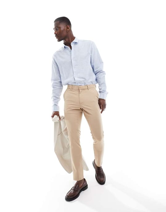 ASOS DESIGN regular smart linne bröllopsskjorta med cut away-krage i ljusblå - Image 4