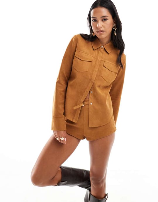 ASOS DESIGN skjortset i konstmocka i tan - Image 3