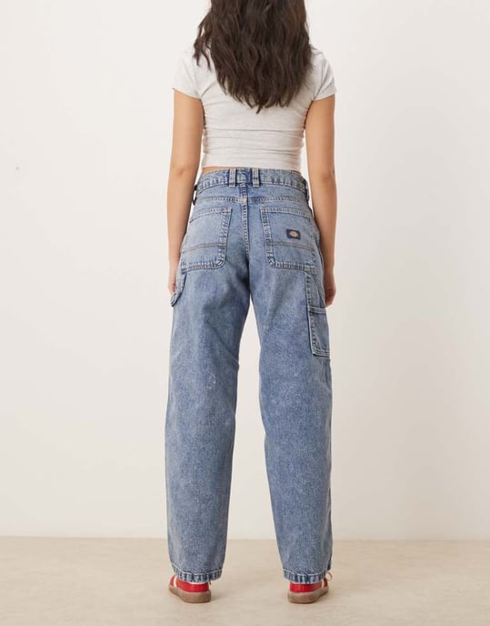 Dickies stevensville baggy carpenter denim jeans in rinsed blue with fade - Image 2