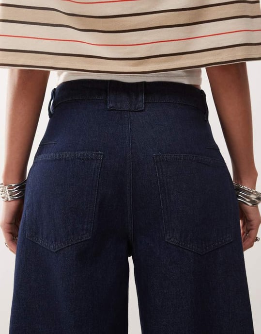 Reclaimed vintage wide leg barrel jean in indigo rinse wash - Image 4