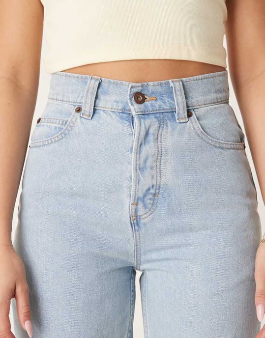 Dickies Thomasville high waisted relaxed fit jeans in blue denim - Image 4