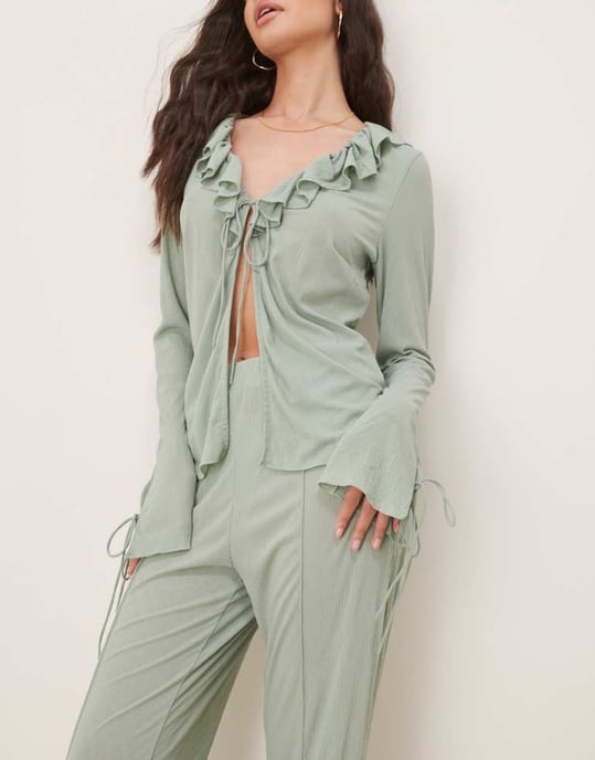 Vila textured wide leg jersey trouser co-ord in milieu green - Image 4