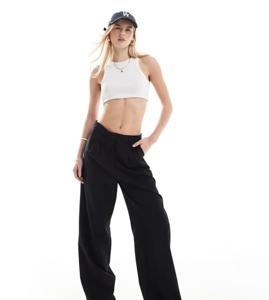 Vero Moda Tall wide leg dad trousers in black - Image 1