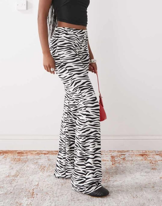 Noisy May jersey flare trouser in zebra - Image 2