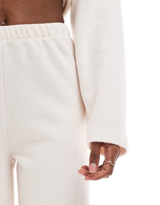 Miss Selfridge soft rib wide leg trouser in light pink - Image 4