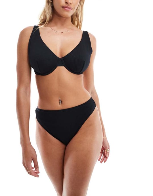Hollister samordnad kurvig högmidjad bikiniunderdel i svart - Image 4