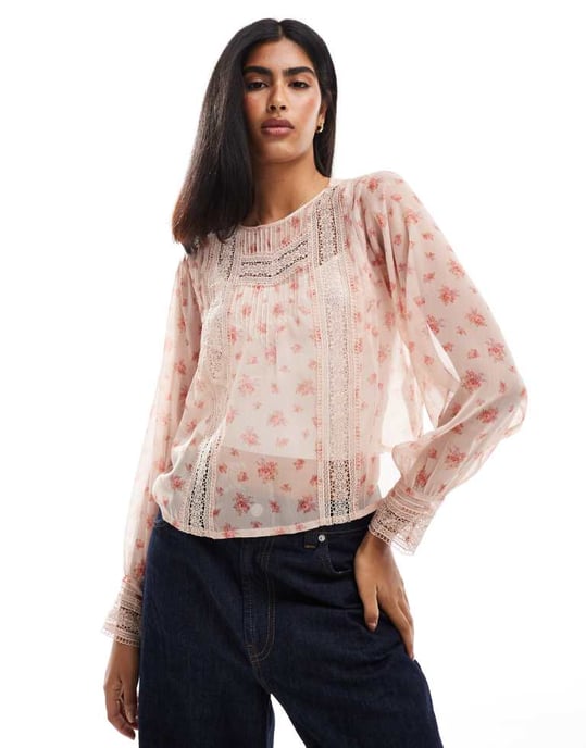 Miss Selfridge trimmed up blouse in ditsy print - Image 3