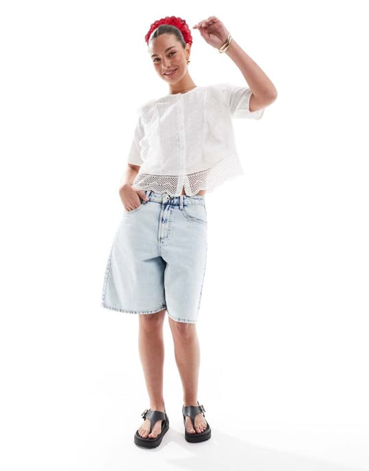 Pieces broderie cutwork detail short sleeve blouse in cloud white - Image 4