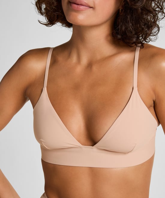 Hunkemöller Smooth Triangle Bralette - Image 2