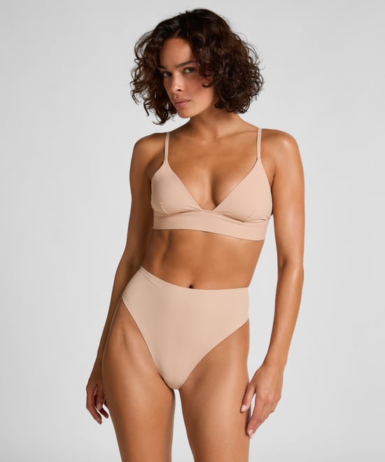 Hunkemöller Smooth Triangle Bralette - Image 3