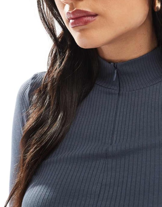 Pieces ribbed jersey double zip top in grey blue - Image 3