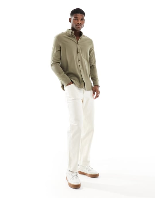 ASOS DESIGN brushed oxford regular shirt in mid khaki - Image 4
