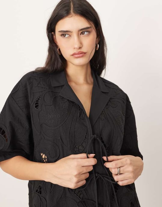 ARRANGE cotton cutwork embroidered short sleeve tie front shirt co-ord in black - Image 3
