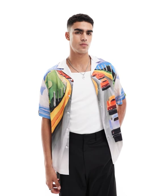 ASOS DESIGN avslappnad revere-skjorta med scenisk placeringstryck - Image 1