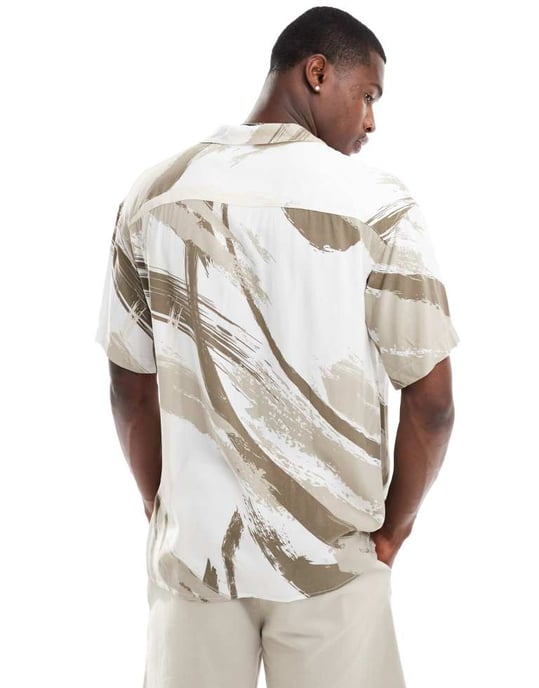 Jack & Jones krage skjorta med penseldragstryck i beige - Image 4