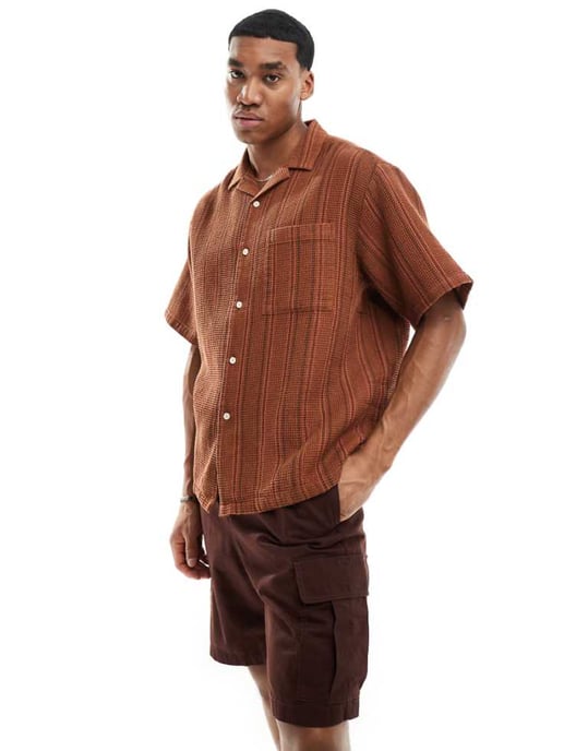 ASOS DESIGN oversized skjorta med krage i brunt randigt - Image 1