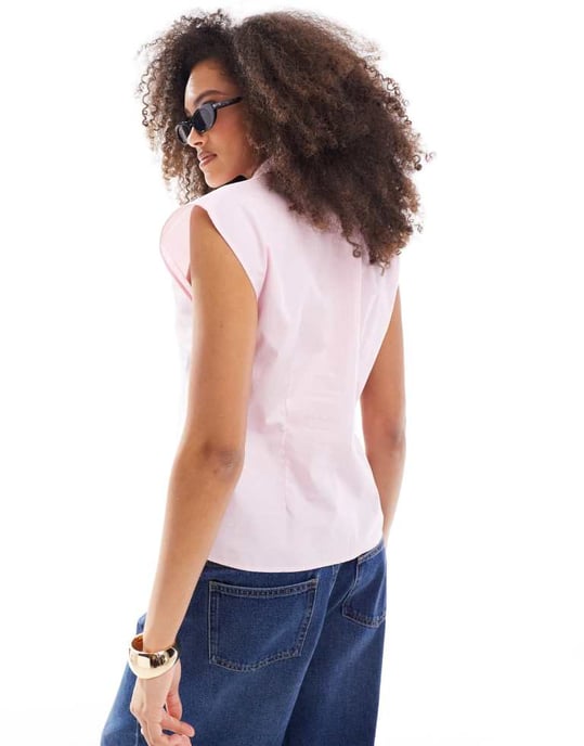 ASOS DESIGN ärmlös skjorta i rosa - Image 2