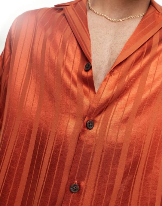 ASOS DESIGN kortärmad avspänd skjorta i orange jacquard - Image 4