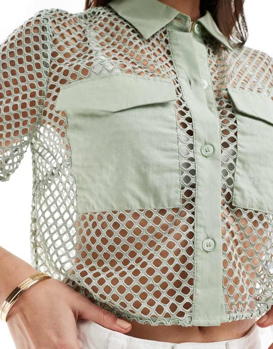 ASOS DESIGN mesh croppad skjorta i salviagrön - Image 4