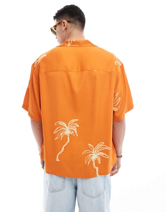ASOS DESIGN oversized skjorta med revere och palmmotiv i orange - Image 4