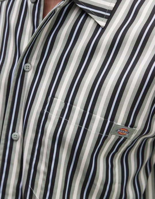 Dickies multi stripe short sleeve work shirt in green - Image 2