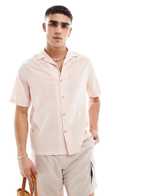 ASOS DESIGN kortärmad avslappnad skjorta med krage i linneutseende i ljusrosa - Image 4