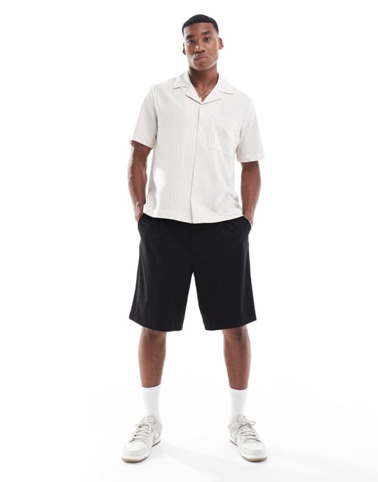 Couture Club patchworkrandig semester-skorta i off white - Image 2