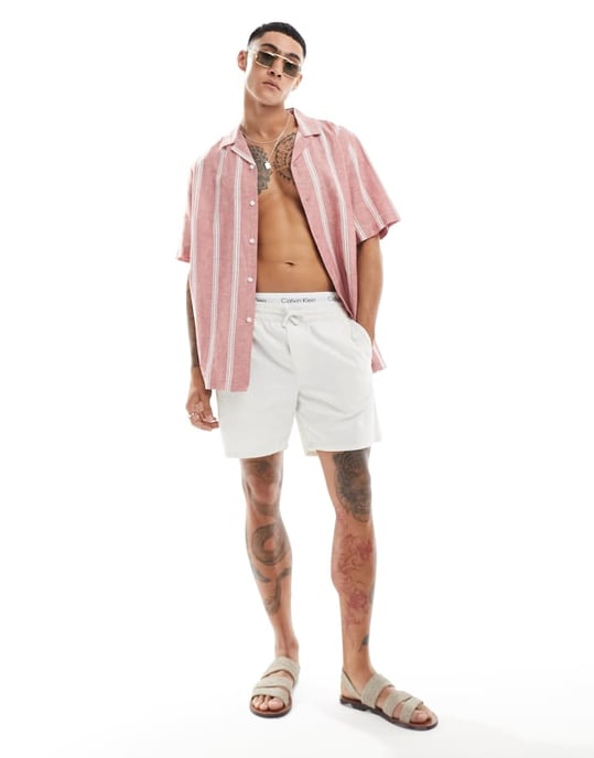 ASOS DESIGN avslappnad skjorta med krage i linneblandning randig i röd - Image 3