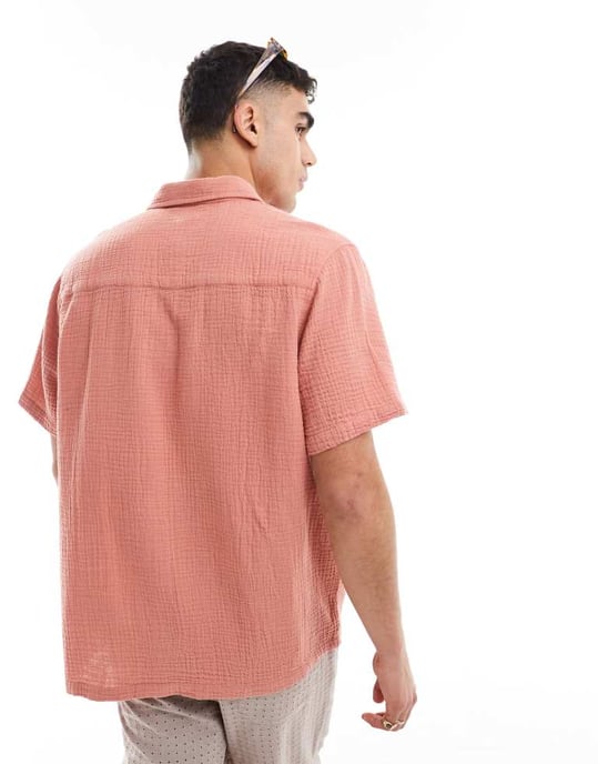 ASOS DESIGN kortärmad avslappnad skjorta med revere-krage i lera rosa - Image 4
