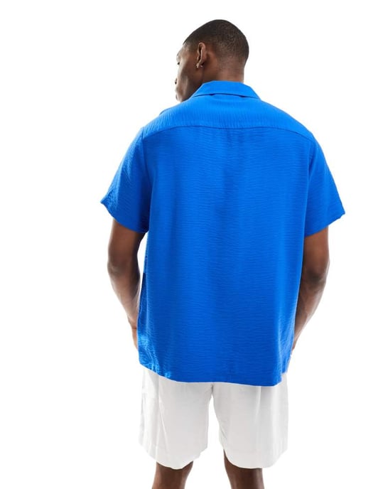 ASOS DESIGN kortärmad avslappnad skjorta med uppvikt krage i blått linne - Image 3