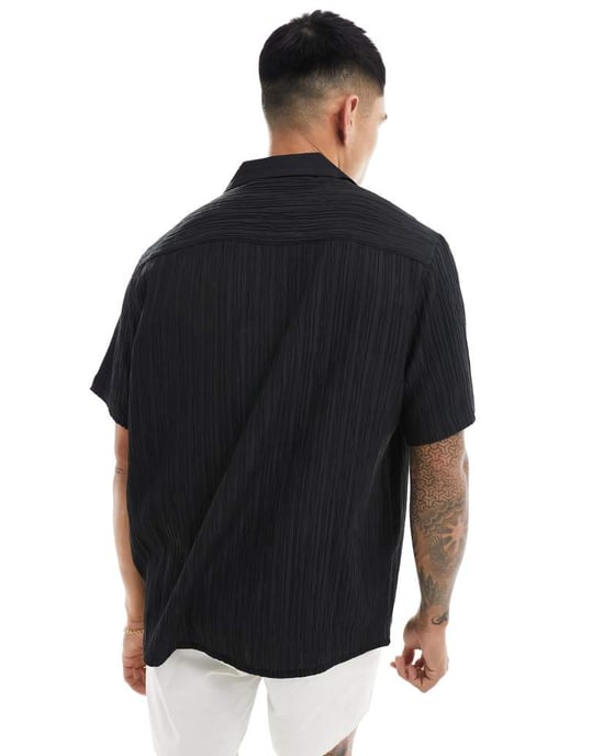 ASOS DESIGN avslappnad krage struktur skjorta i svart - Image 4
