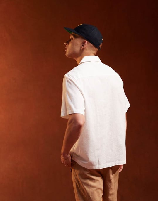 ASOS DESIGN avslappnad skjorta med fruktplaceringstryck - Image 4