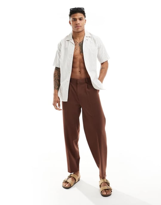 ONLY & SONS kortärmad oxfordskjorta i vitt med beige rand - Image 2