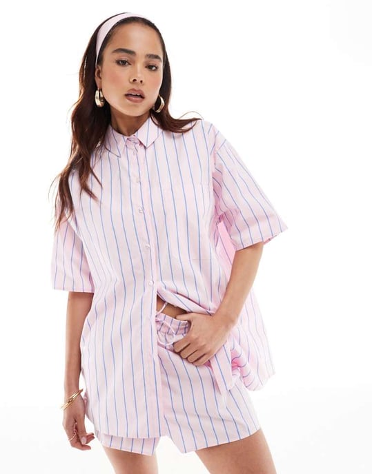ASOS DESIGN kortärmad oversized koord skjorta i rosa och blå rand - Image 3