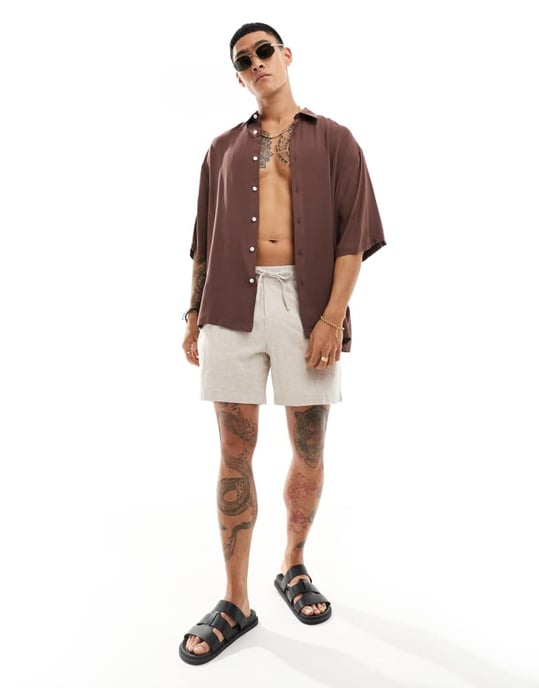 ASOS DESIGN oversized viscose skjorta i ljusbrun - Image 3
